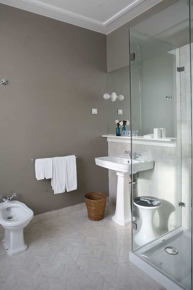 Casa Das Janelas Com Vista Superior Double or Twin Room 11