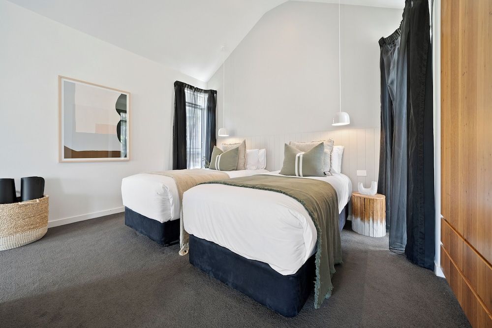 Hepburn Escape Villa Wellness Villa (King or Twin)