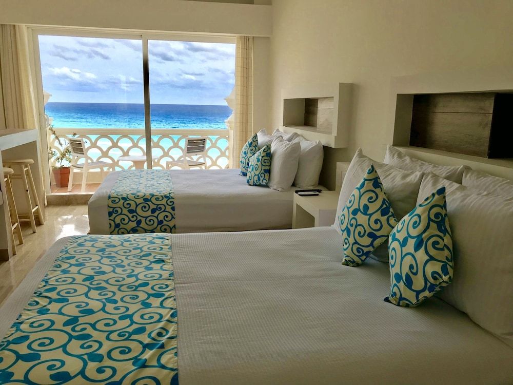 Panoramic Studio Suite, Balcony, Sea View
