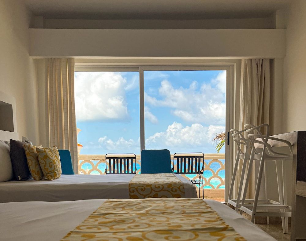 Panoramic Studio Suite, Balcony, Sea View