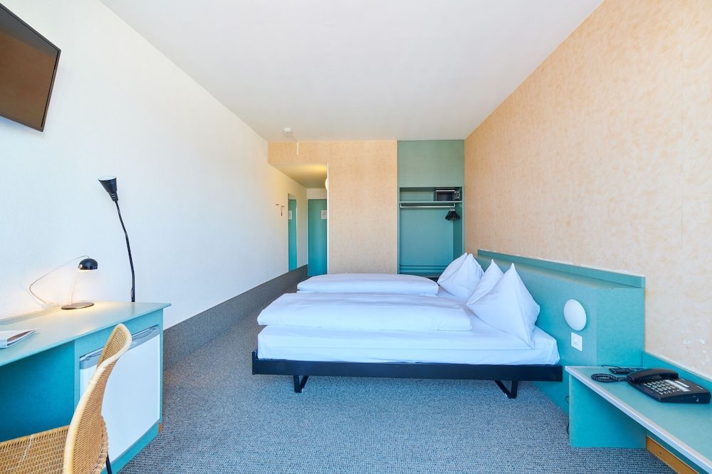 Hotel City am Bahnhof Double Room 4