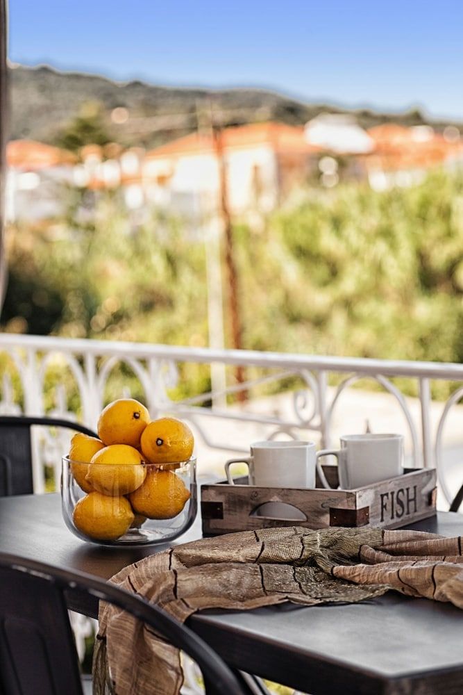 Asprolithos Studios Superior Apartment (Crystal and Pearl) 8