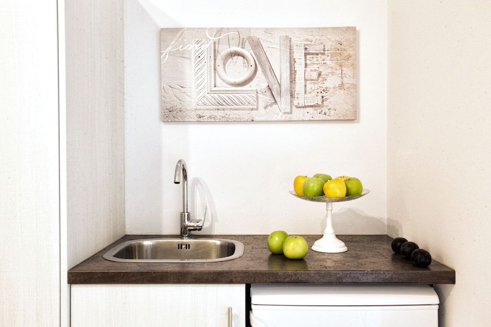 Asprolithos Studios Studio (Aquamarine) 4