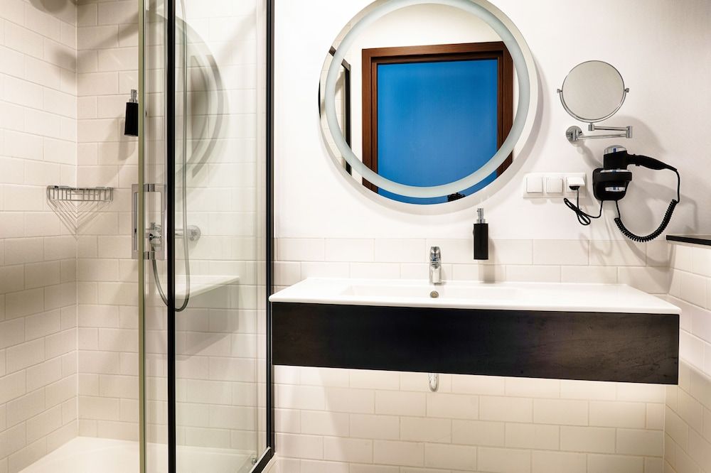 Focus Hotel Premium Lublin Standard Double Room Single Use, 1 Double Bed 3