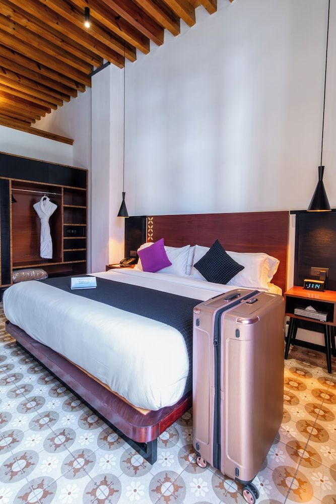 Casa de la Luz Hotel Boutique Junior Suite 1 King Bed 2