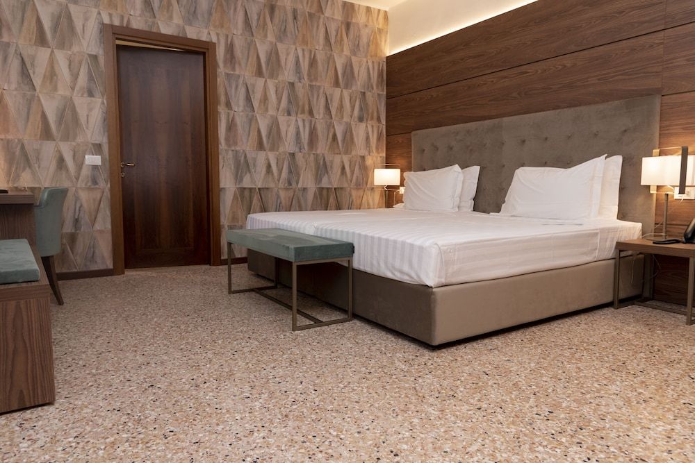 Palazzo Scamozzi Superior Room 4