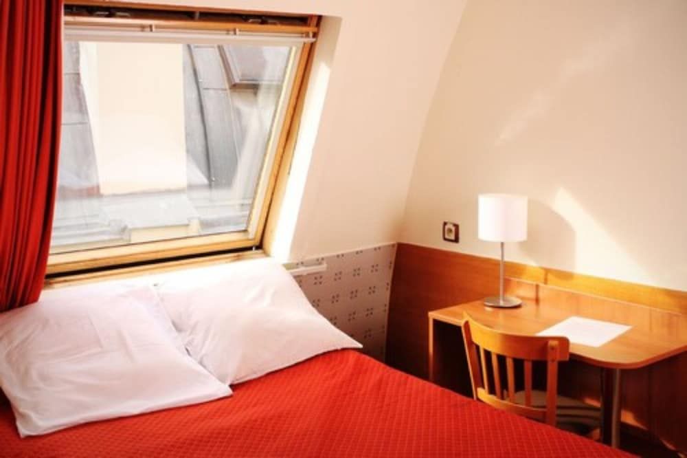 undefined Hôtel Marignan 5