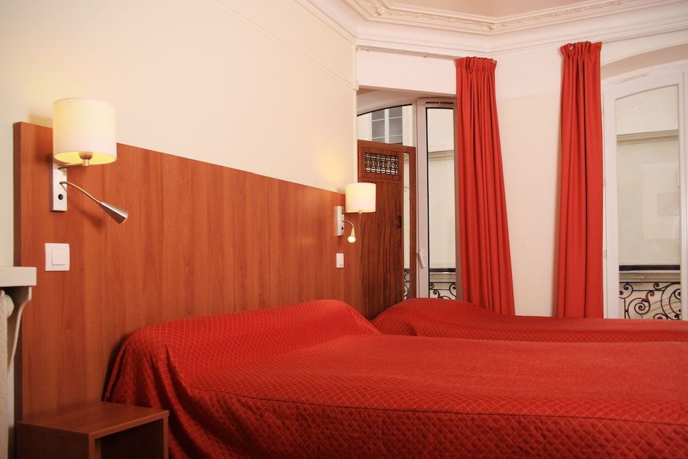 undefined Hôtel Marignan 8