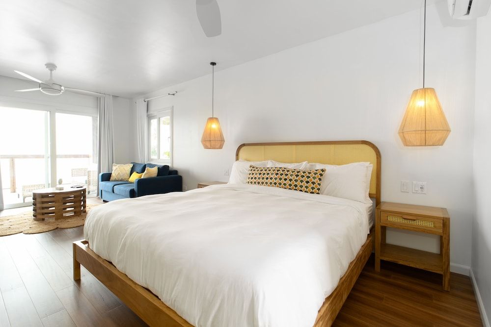 Suite 9