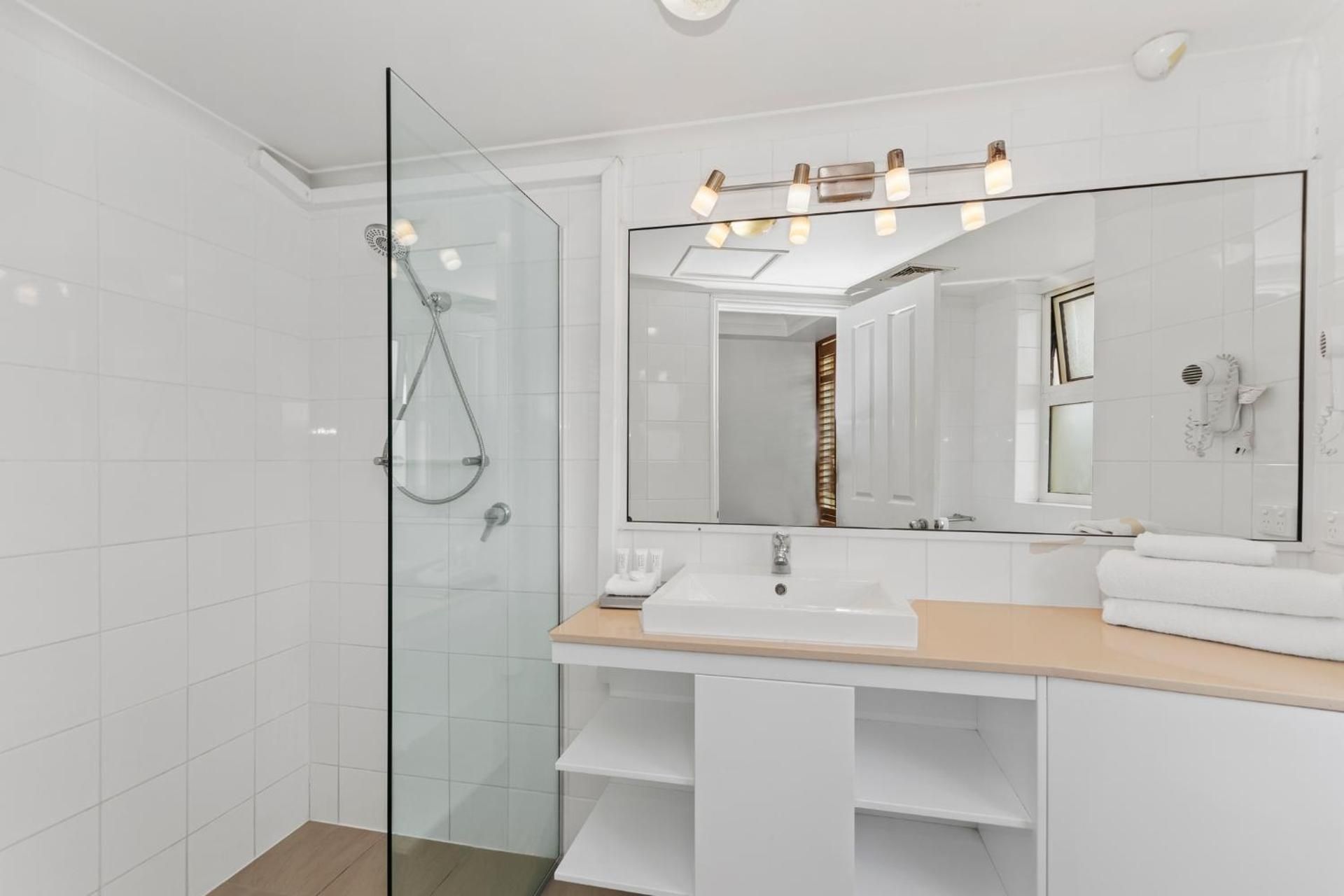 3 Bedroom Apartment - Min. 2 nights