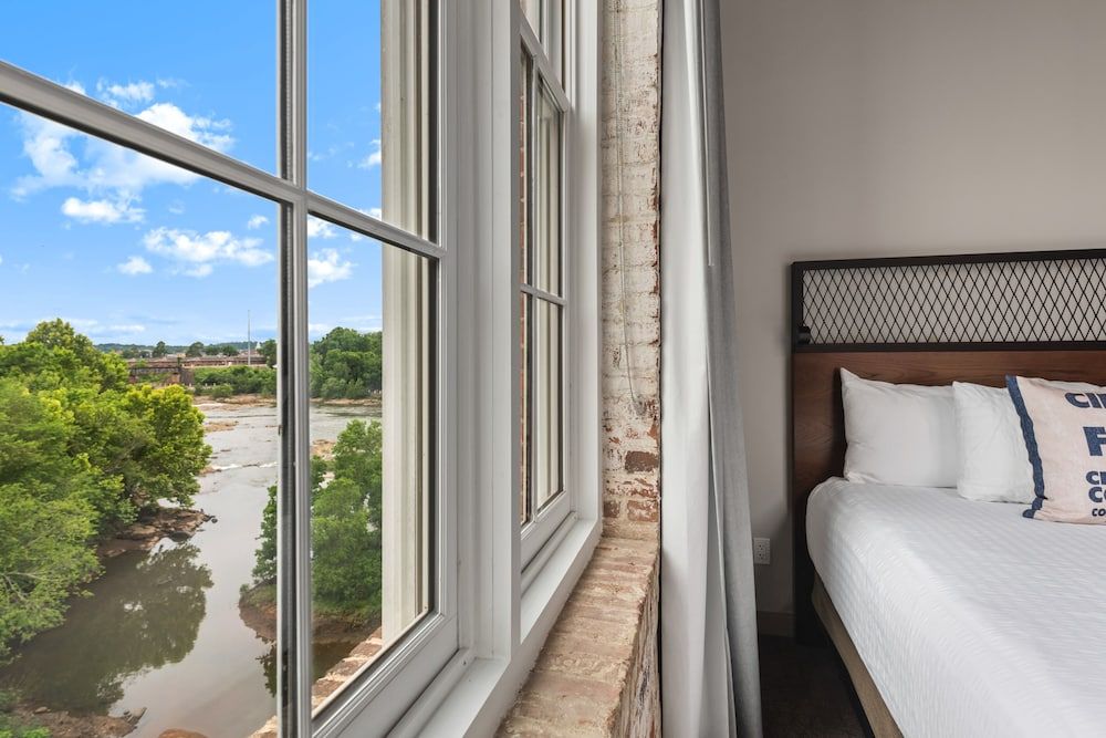 Classic Room, 2 Queen Beds, River View