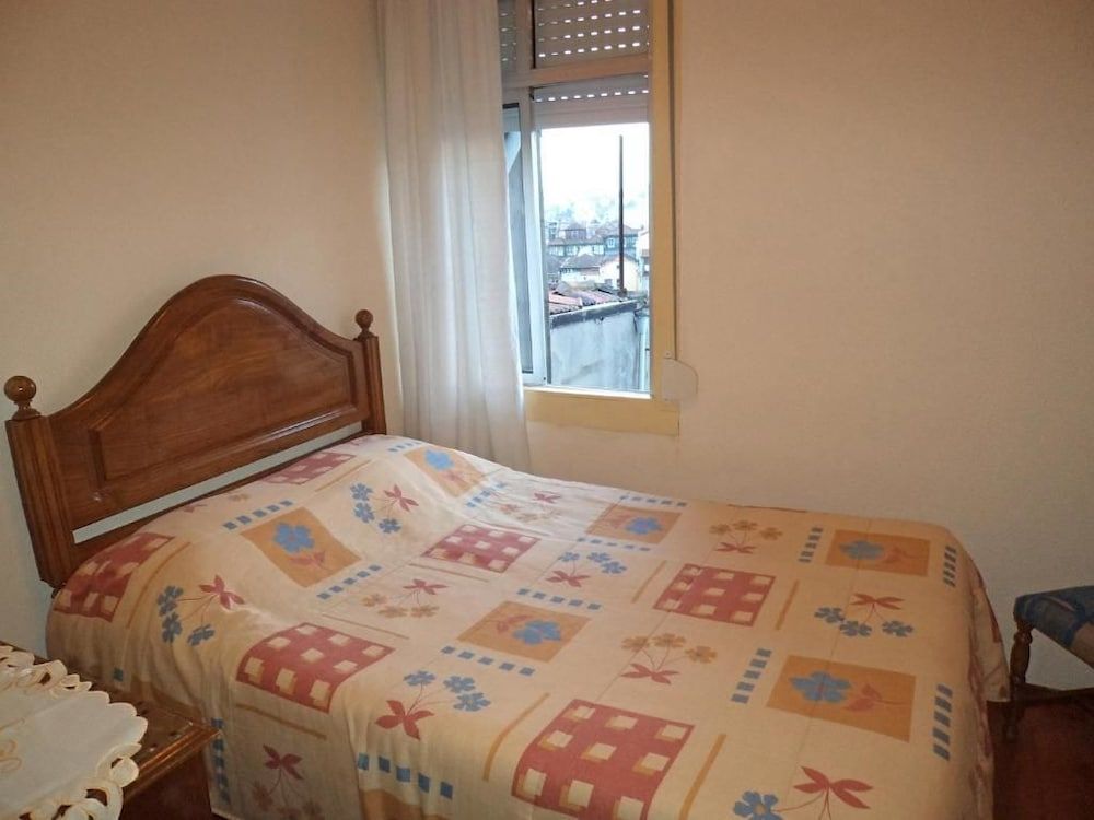 Economy Single Room, 1 Large Twin Bed