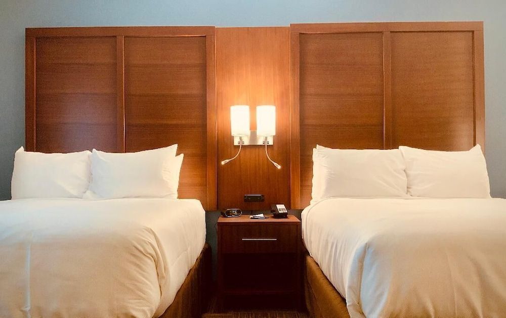 Suite, Multiple Beds, Accessible, Non Smoking
