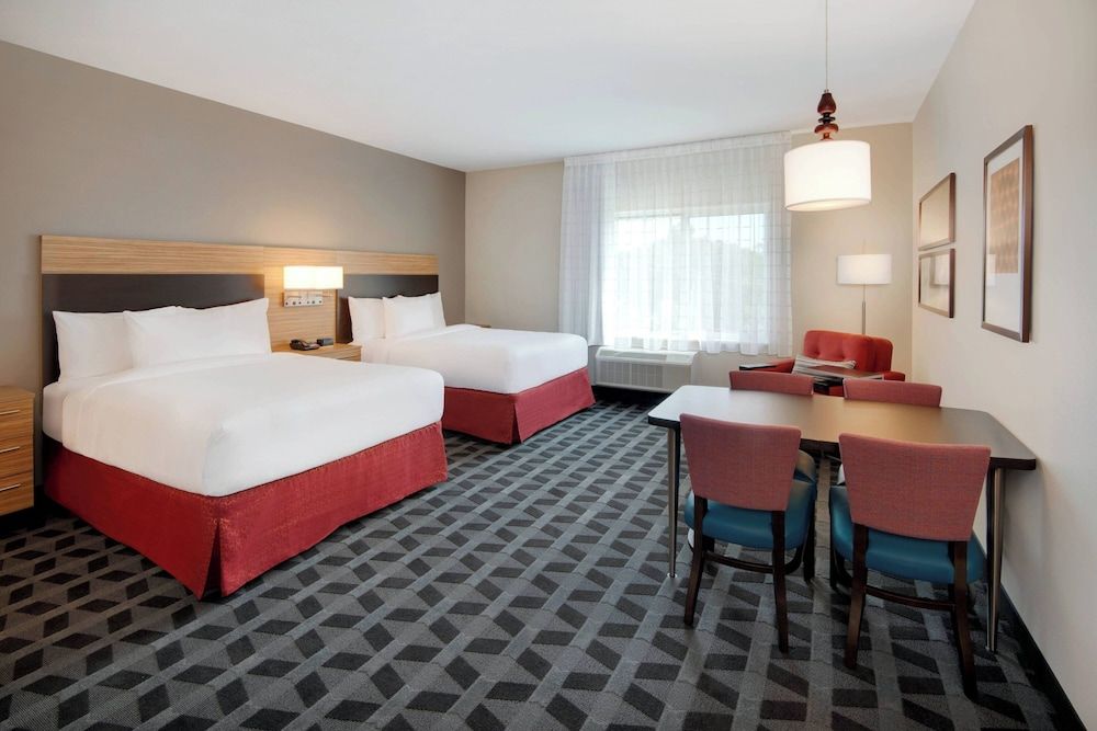 Studio, 2 Queen Beds, Non Smoking (Mobility/Hearing Accessible, Tub)