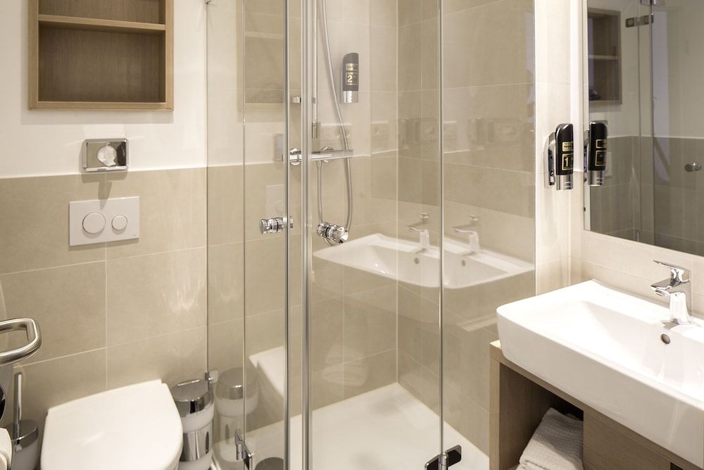 Nordsee-Hotel Hinrichsen Comfort Double Room 8