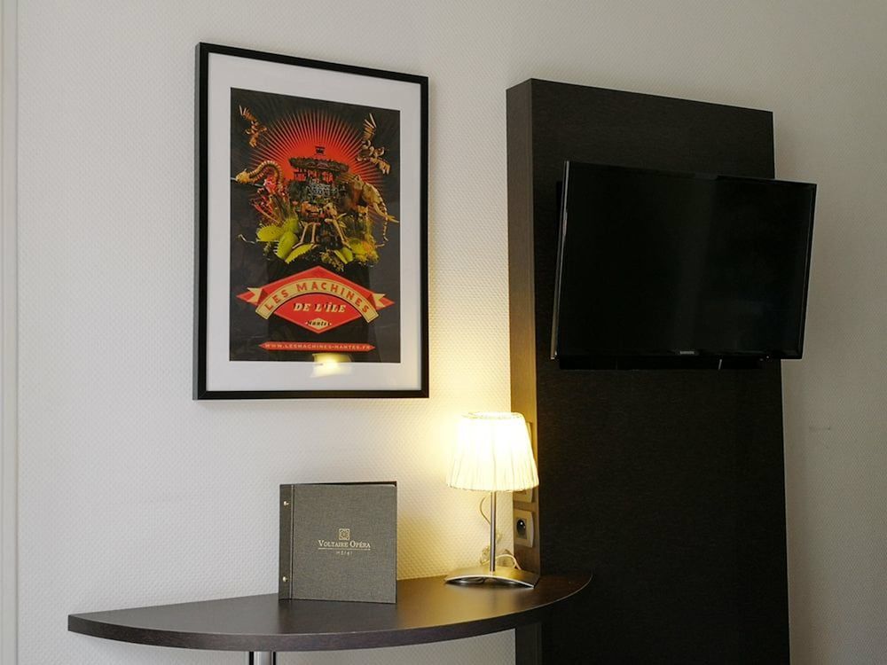 Hotel Voltaire Opera Nantes Centre Classic Double Room 8