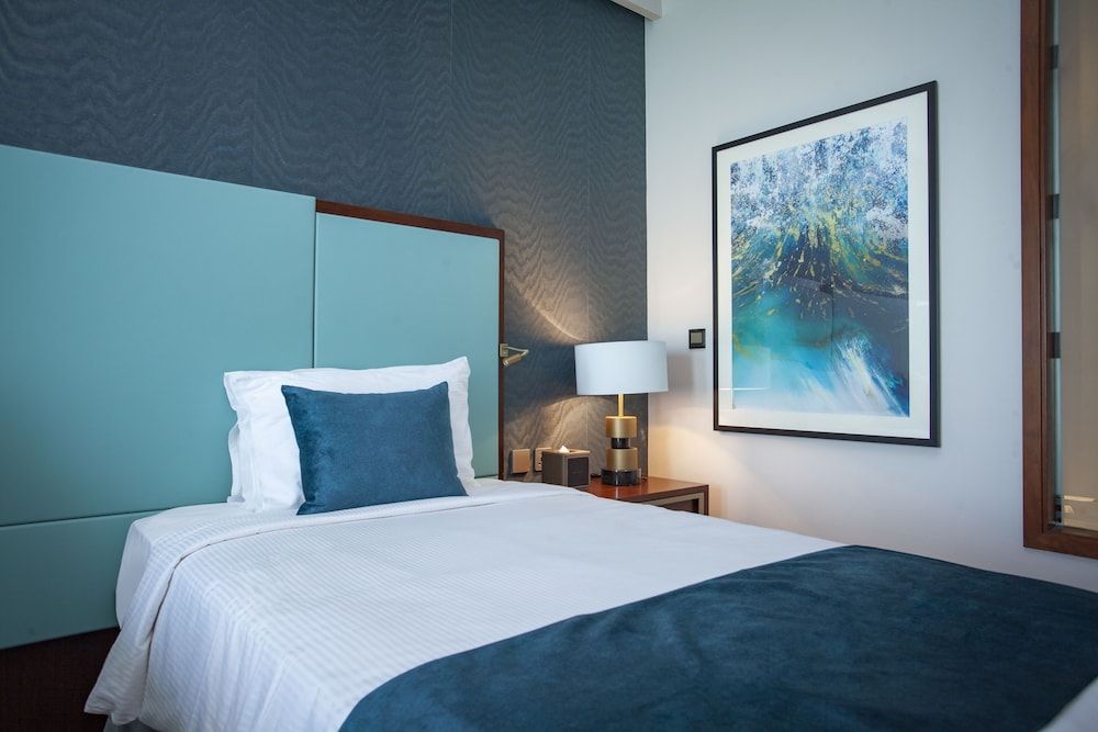Superior Twin Room - City View