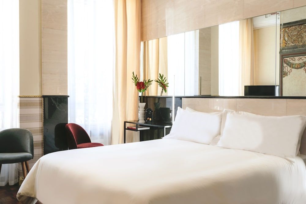 Rivière Private Rooms Alla Scala Deluxe Double Room 10