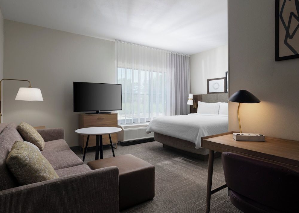 Studio Suite, 1 Queen Bed with Sofa bed, Kitchen