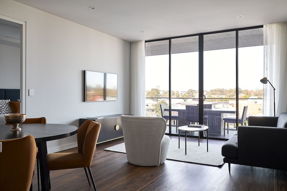 Astina Suites Superior Suite, 1 Bedroom 8