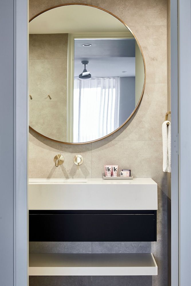 Astina Suites Penthouse, 3 Bedrooms 7