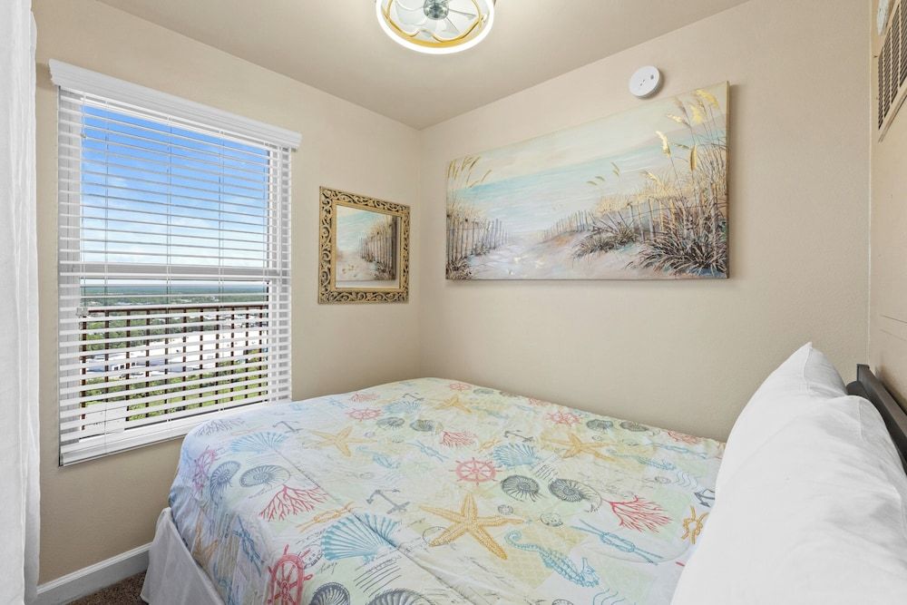 Condo, 1 Bedroom, Balcony, Ocean View (2211)