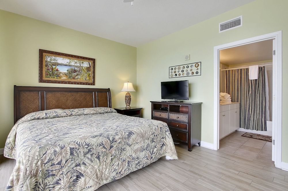Condo, 2 Bedrooms, Balcony, Ocean View (2020)