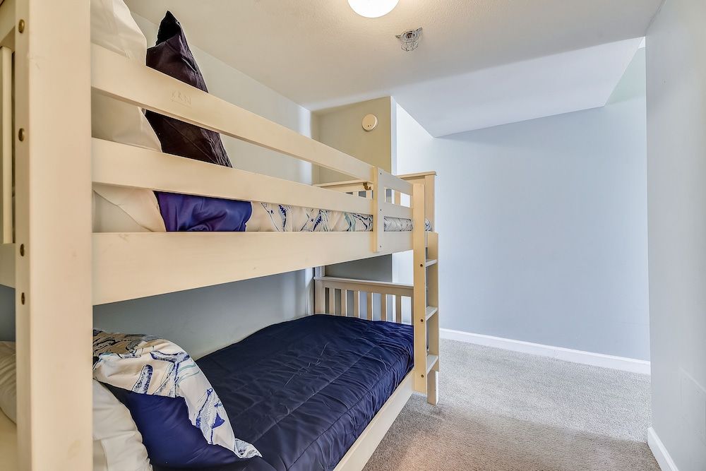 Condo, 1 Bedroom, Balcony, Ocean View (1727)