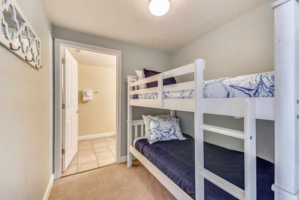 Condo, 1 Bedroom, Balcony, Ocean View (1727)