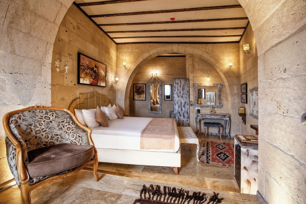 Karlik Cave Suite Cappadocia Panoramic Room 2