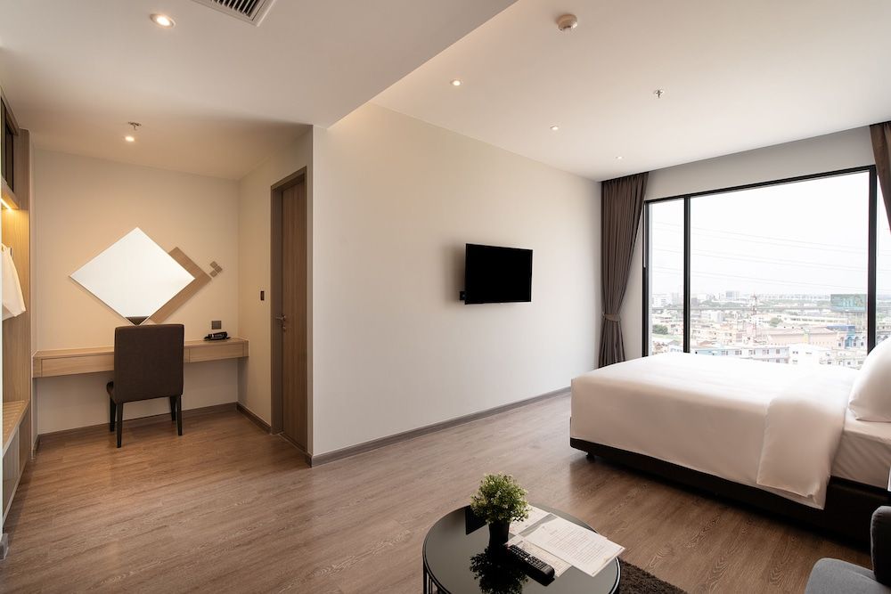 Thaya Hotel Bangkok Deluxe Double Room 5