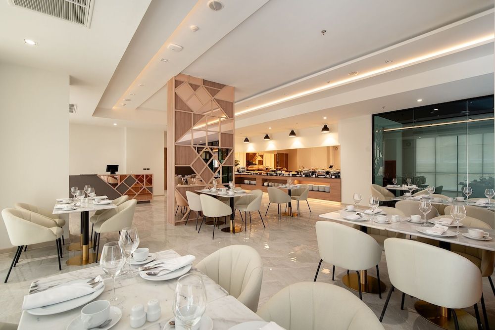 undefined Thaya Hotel Bangkok 10