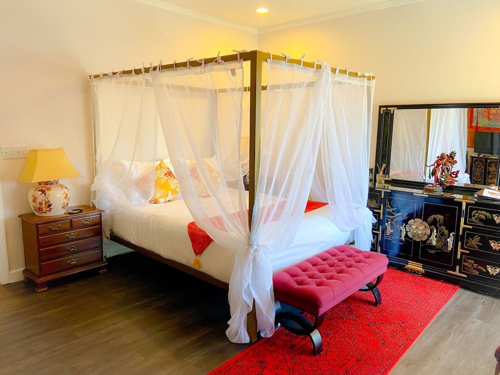 Quiet Mind Mountain Lodge, Retreat and Spa Lake Junior Suite 4