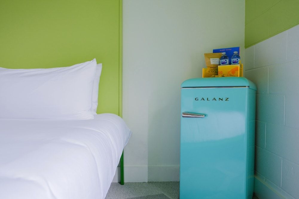 Room 217: Classic King