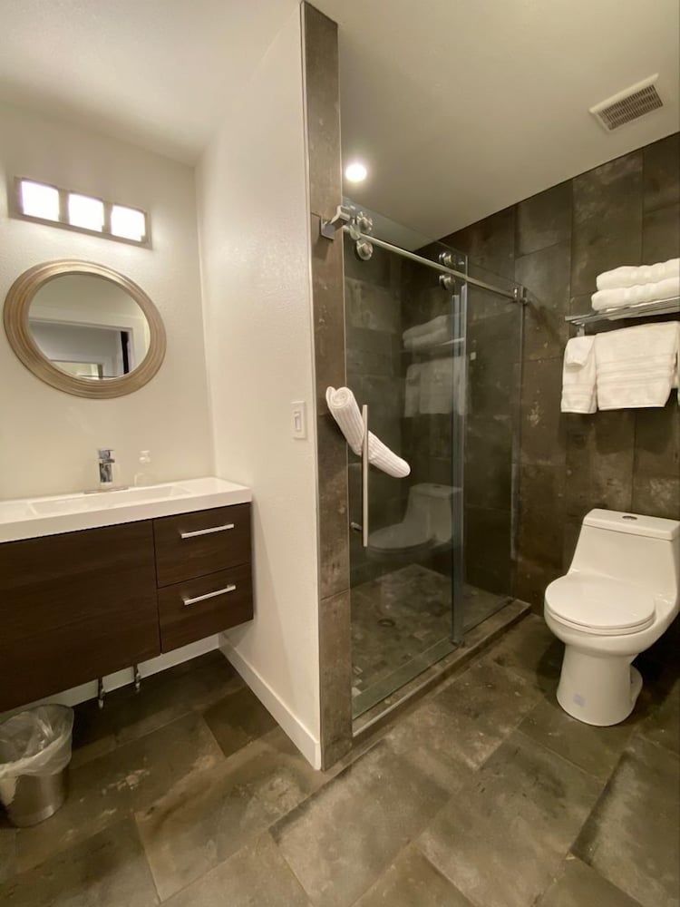 INNhale Cannabis Friendly B&B - Adults Only The Pipe Suite 2