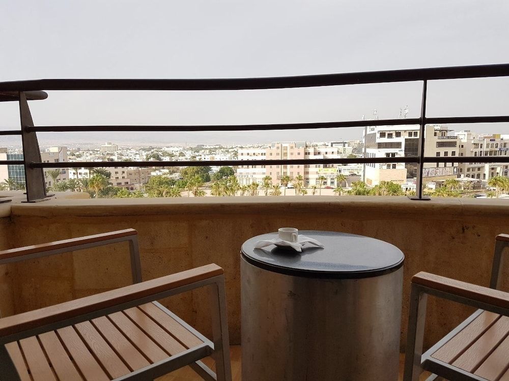 Maswada Plaza Hotel Honeymoon Room, 1 Queen Bed 2