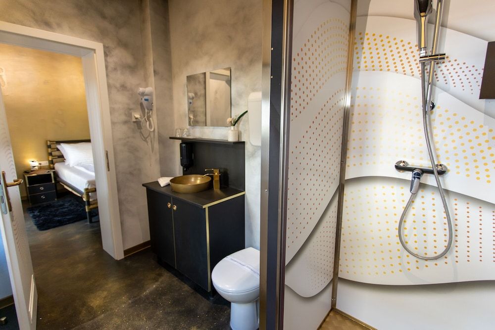 Timeout Heritage Hotel Zagreb Double or Twin Room, 2 Twin Beds 3