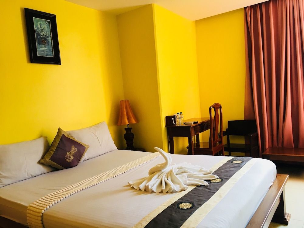 undefined Star Wood Inn 9