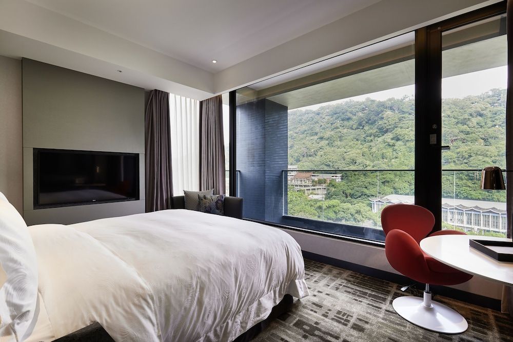 Sky Suite