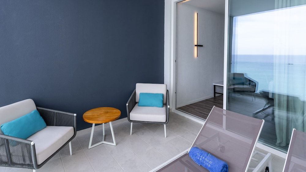 Flamingo Paradise Beach Hotel Adults Only Junior Suite, Sea View (Front) 10