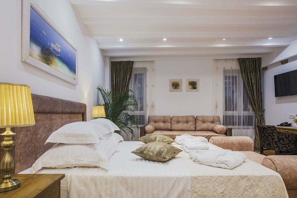 undefined Heritage Hotel Dea Hvar 2