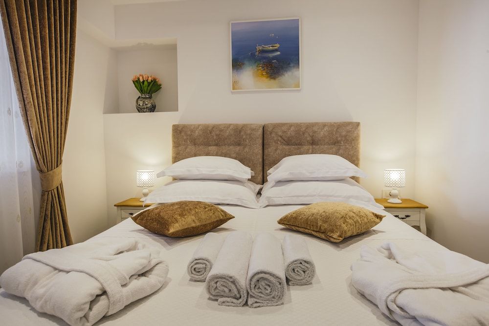 undefined Heritage Hotel Dea Hvar 4
