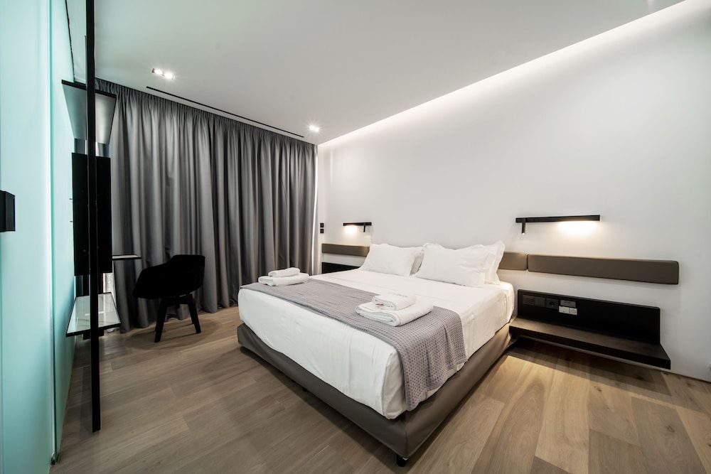undefined The Duke Boutique Suites 2