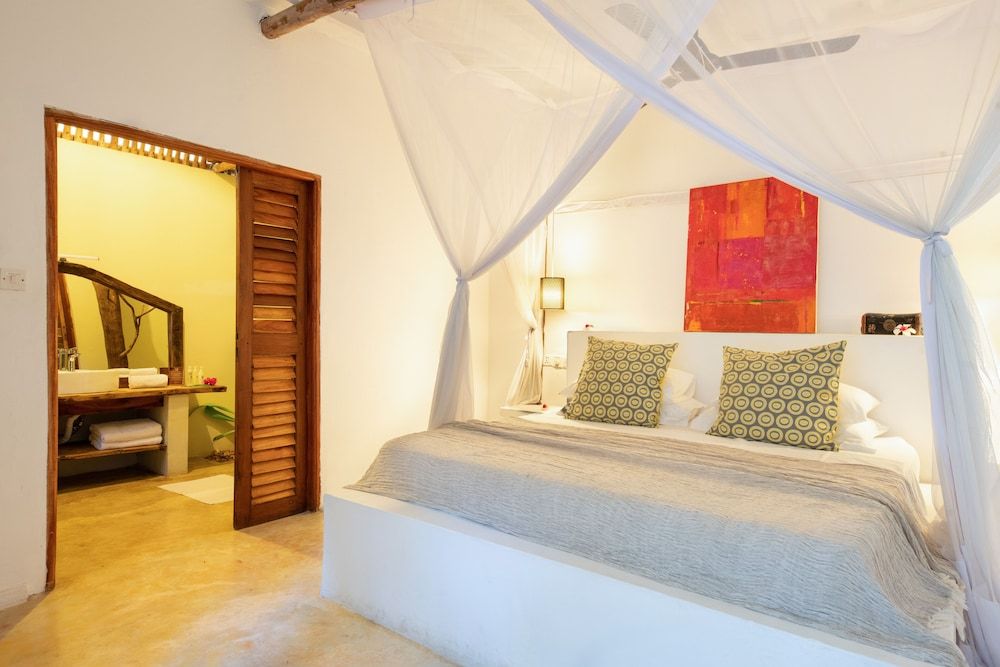 Standard Double Suite
