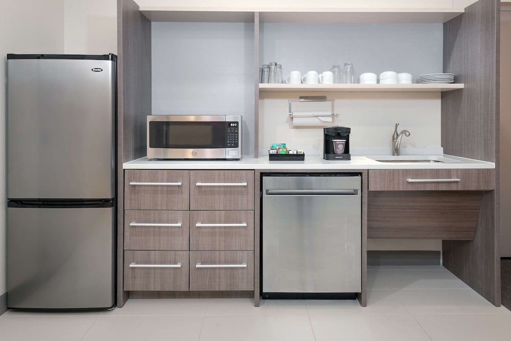 Home2 Suites by Hilton Orlando Near UCF Studio, 1 King Bed, Accessible, Bathtub 4