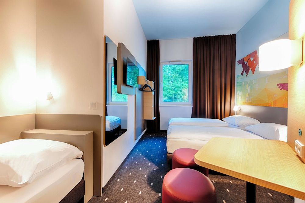 B&B Hotel Cuxhaven Triple Room 3