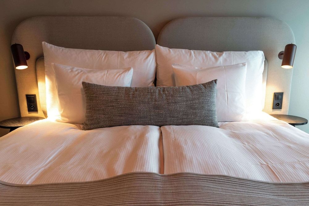 undefined Clarion Hotel The Pier 4