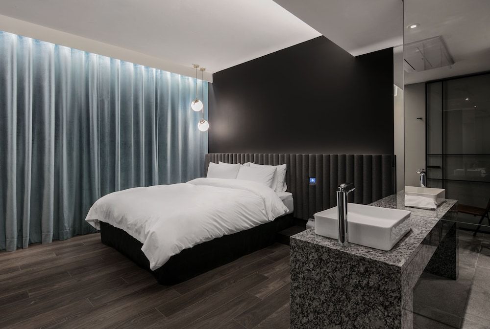 undefined H Hotel Wangsimni