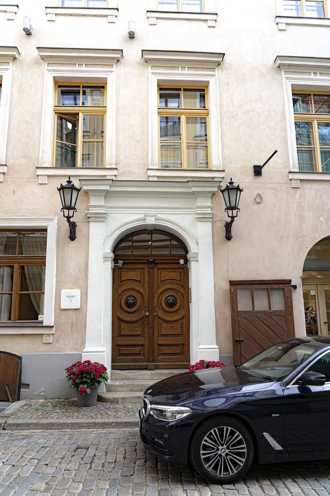 Facade