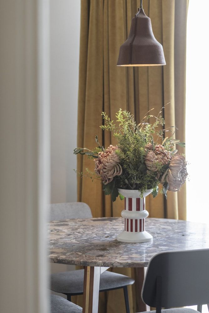 YUST Liège Deluxe Double Room 4